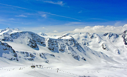 MOUNTAIN SKI RESORTS OF CENTRAL ASIA AND CAUCASUS REGIONS